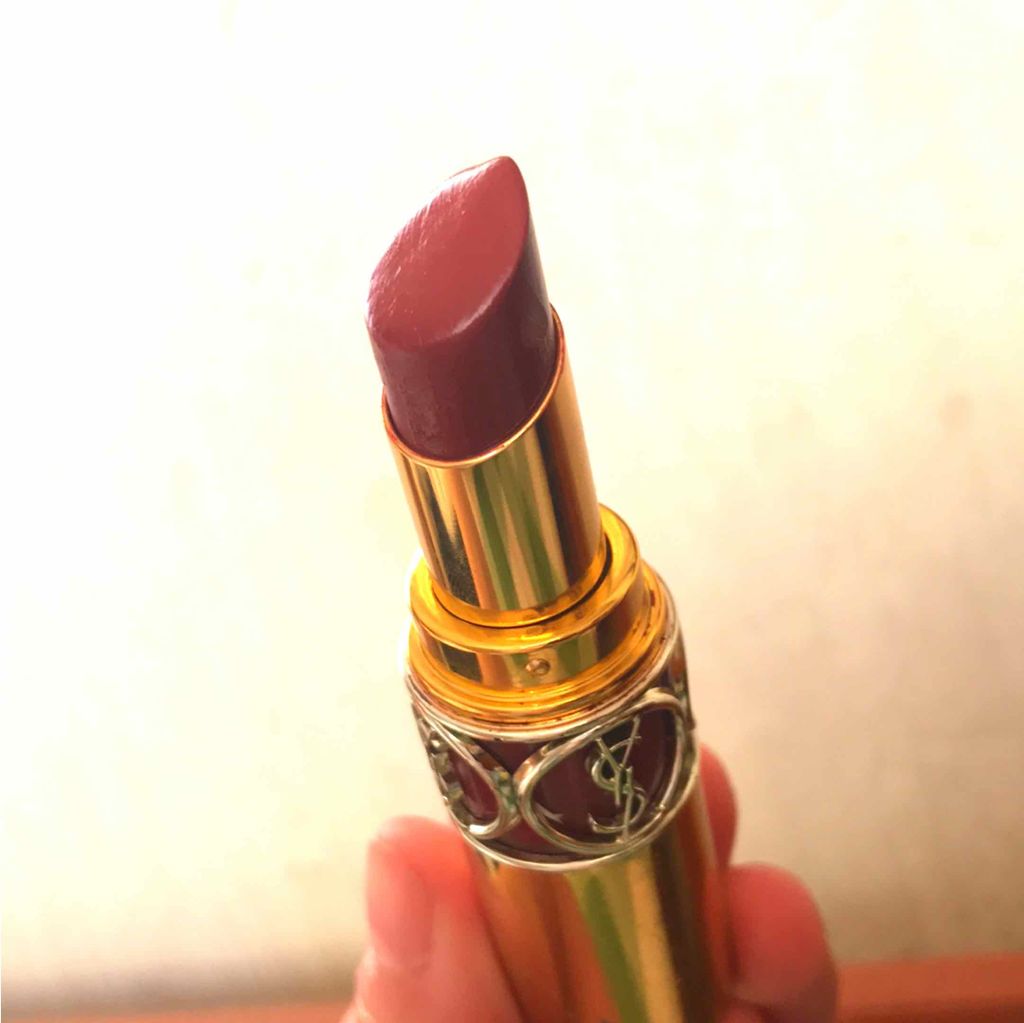 ルージュ ヴォリュプテ シャイン/YVES SAINT LAURENT BEAUTE/口紅を使ったクチコミ(2枚目)