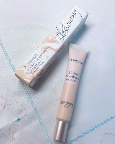 MAMONDE
ALL STAY FOUNDATION ＃21C


『プールに入っても全然ヨレないよ！』

ってすごくおすすめされてたから買ってみた
…確かにヨレない！

…けれども合わなかった…( 