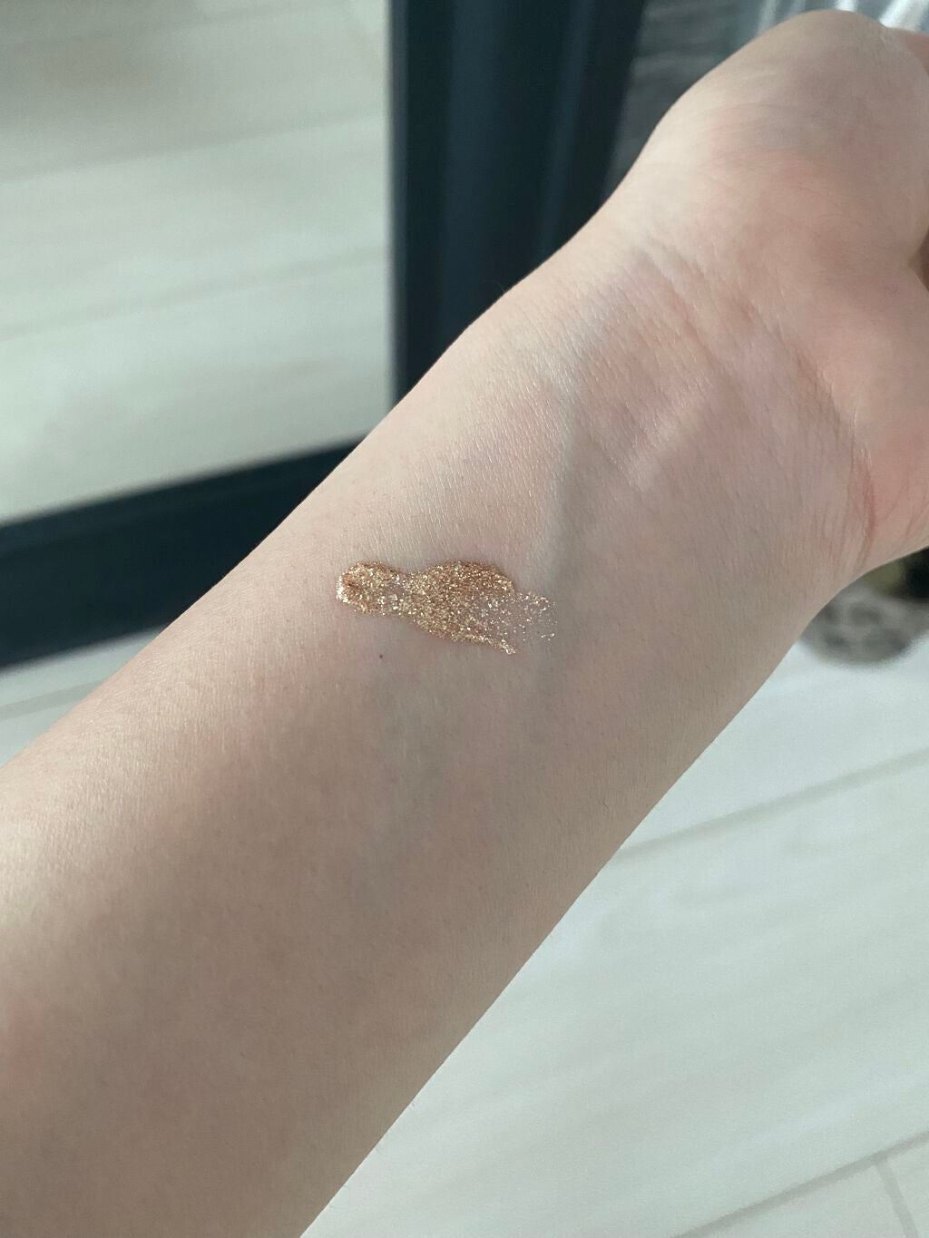 ミラーホリック リキッドアイズ/ETUDE/リキッドアイシャドウを使ったクチコミ(4枚目)