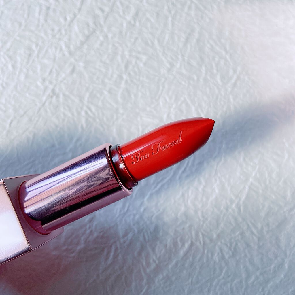 レディ ボールド リップスティック/Too Faced/口紅を使ったクチコミ（3枚目）