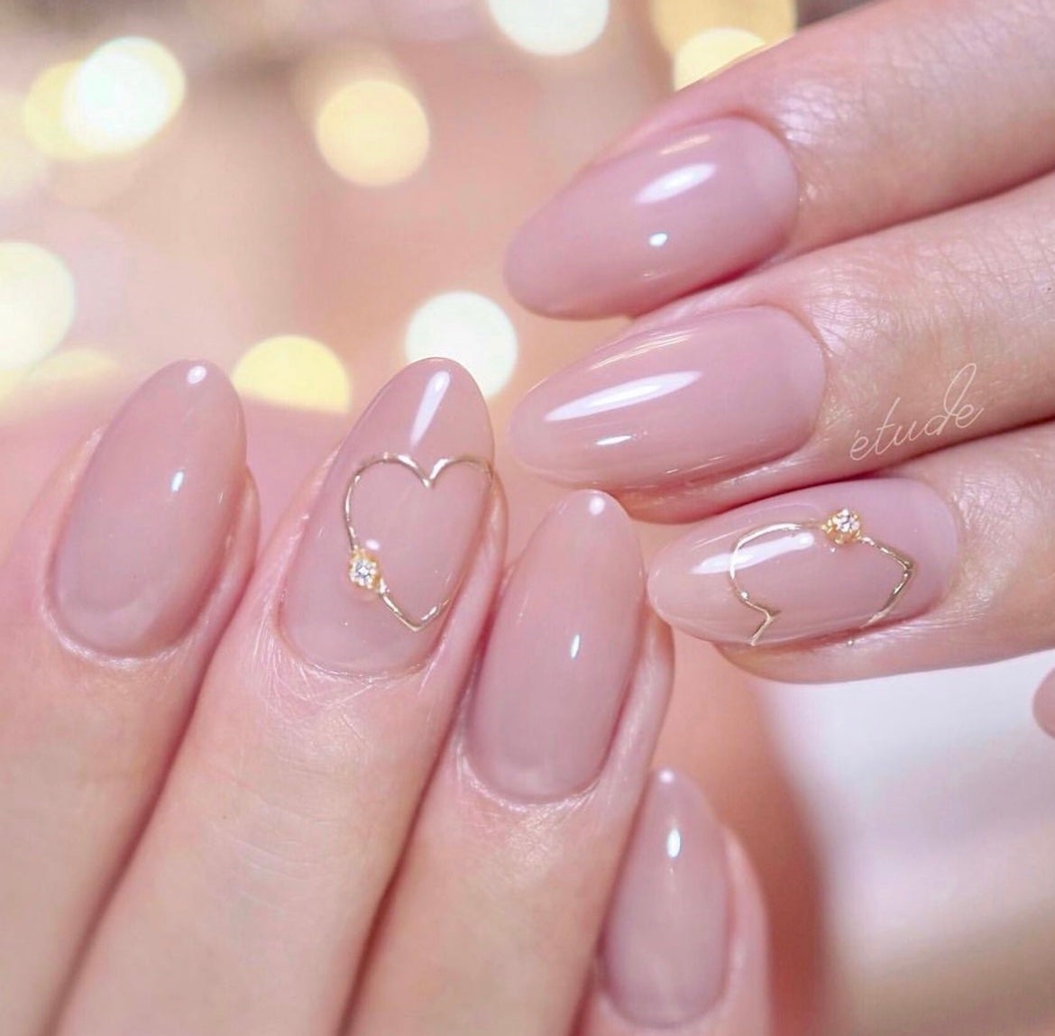 リアジェル on LIPS 「📷@mapi918様
💅ご使用カラーS004
リアジェルラメ無..」(3枚目)