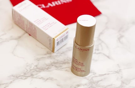 グラン アイ セラム/CLARINS/アイケア・アイクリームを使ったクチコミ(2枚目)