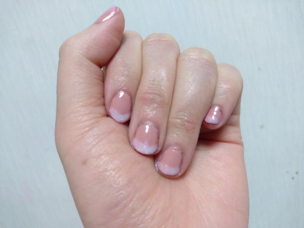 ナチュラルネイルカラーN/デュカート/マニキュアを使ったクチコミ（2枚目）