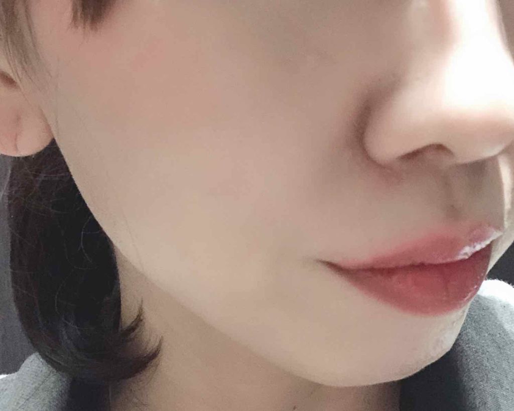 ラスティンググロスリップ/CEZANNE/口紅を使ったクチコミ(2枚目)