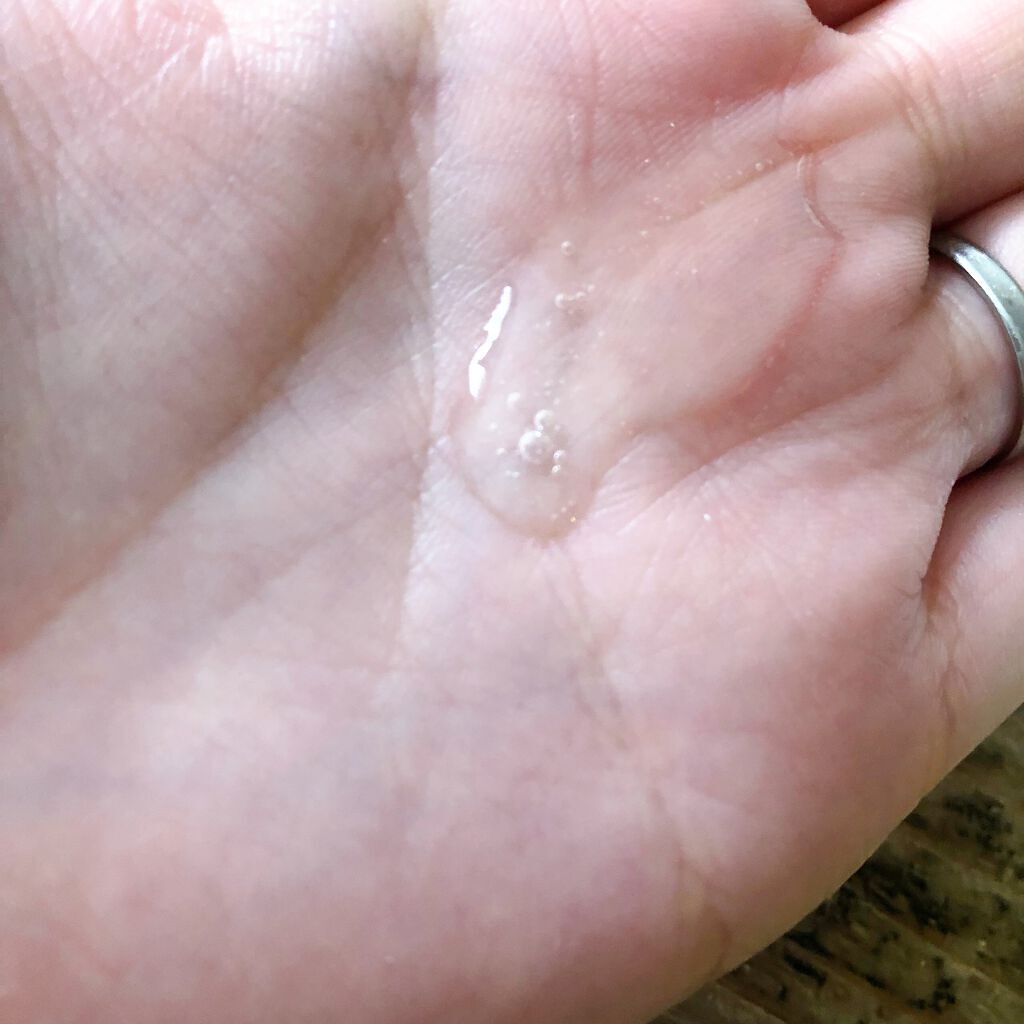 スタイリングオイル<タイト＆ウェット>/COHARU/ヘアオイルを使ったクチコミ（2枚目）