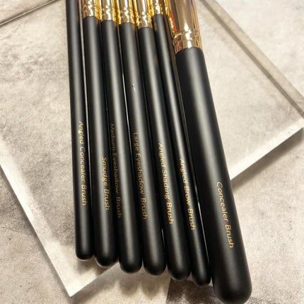 namugi122 on LIPS 「AINOCHIメイクブラシ11本セットローズゴールドブラシポー..」(8枚目)