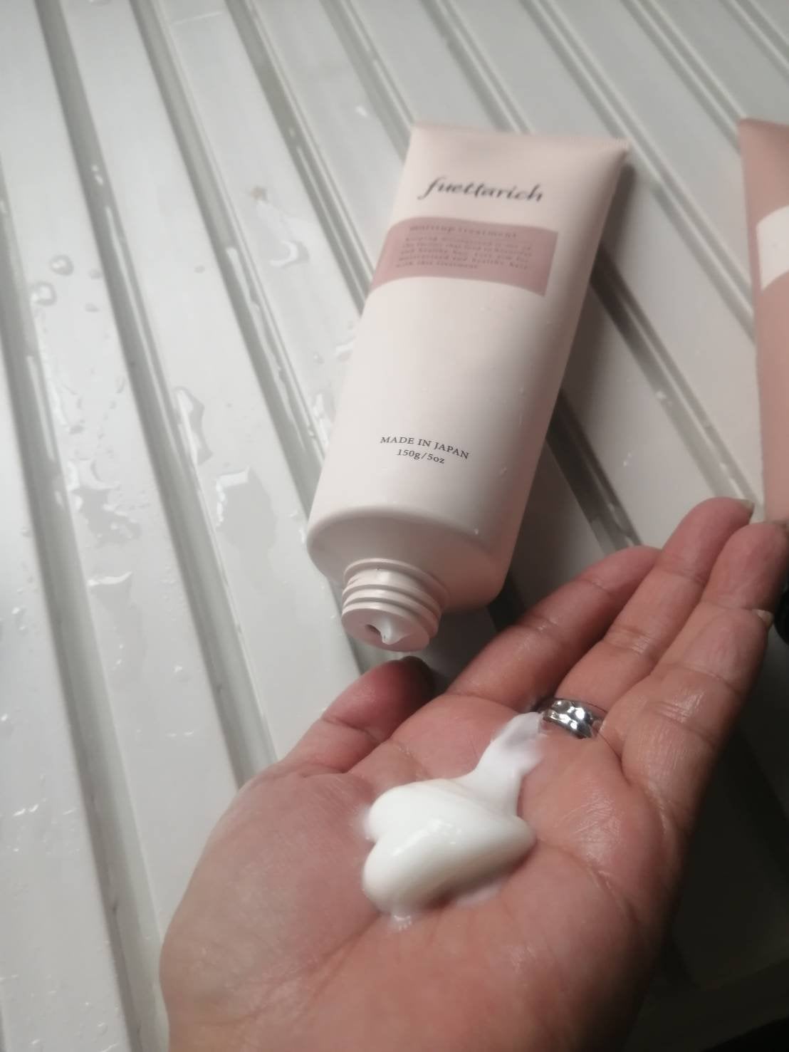 モイストアップ ジェル シャンプー/トリートメント/fuettarich (フエッタリッチ)/サロンシャンプーを使ったクチコミ(7枚目)