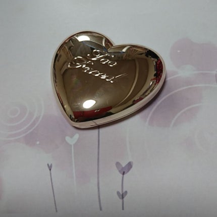 ラブ ライト ハイライター ブラインデッド バイ ザ ライト/Too Faced/パウダーハイライトを使ったクチコミ(2枚目)