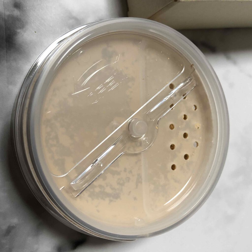 ディアミネラルファンデーション SPF25・PA++/エトヴォス/パウダーファンデーションを使ったクチコミ（2枚目）