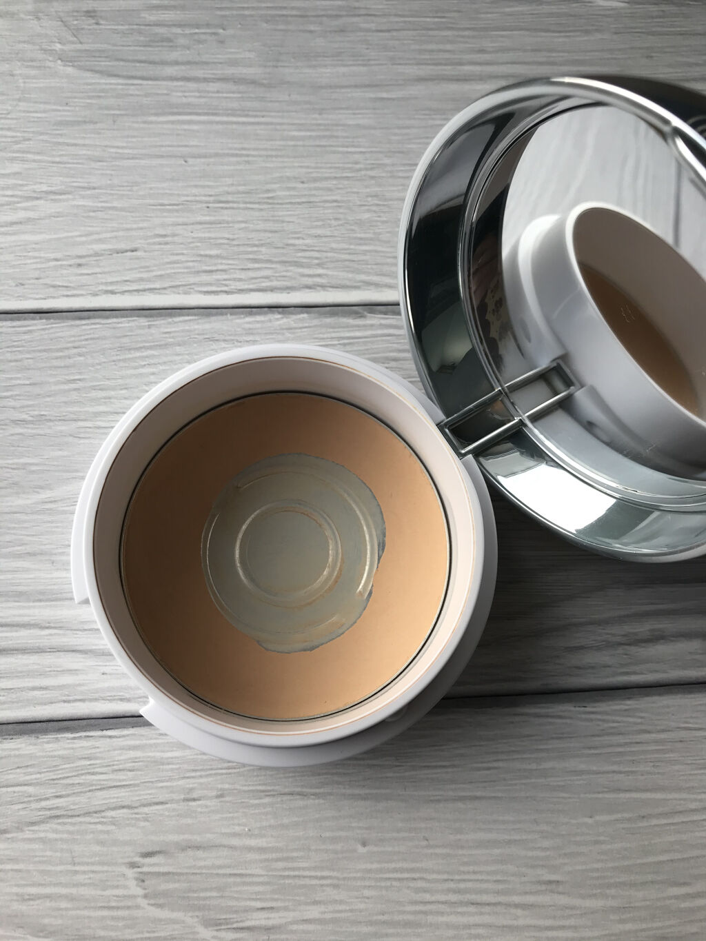 クリアラスト フェイスパウダー N 薬用美白オークル/クリアラスト/プレストパウダーを使ったクチコミ（1枚目）