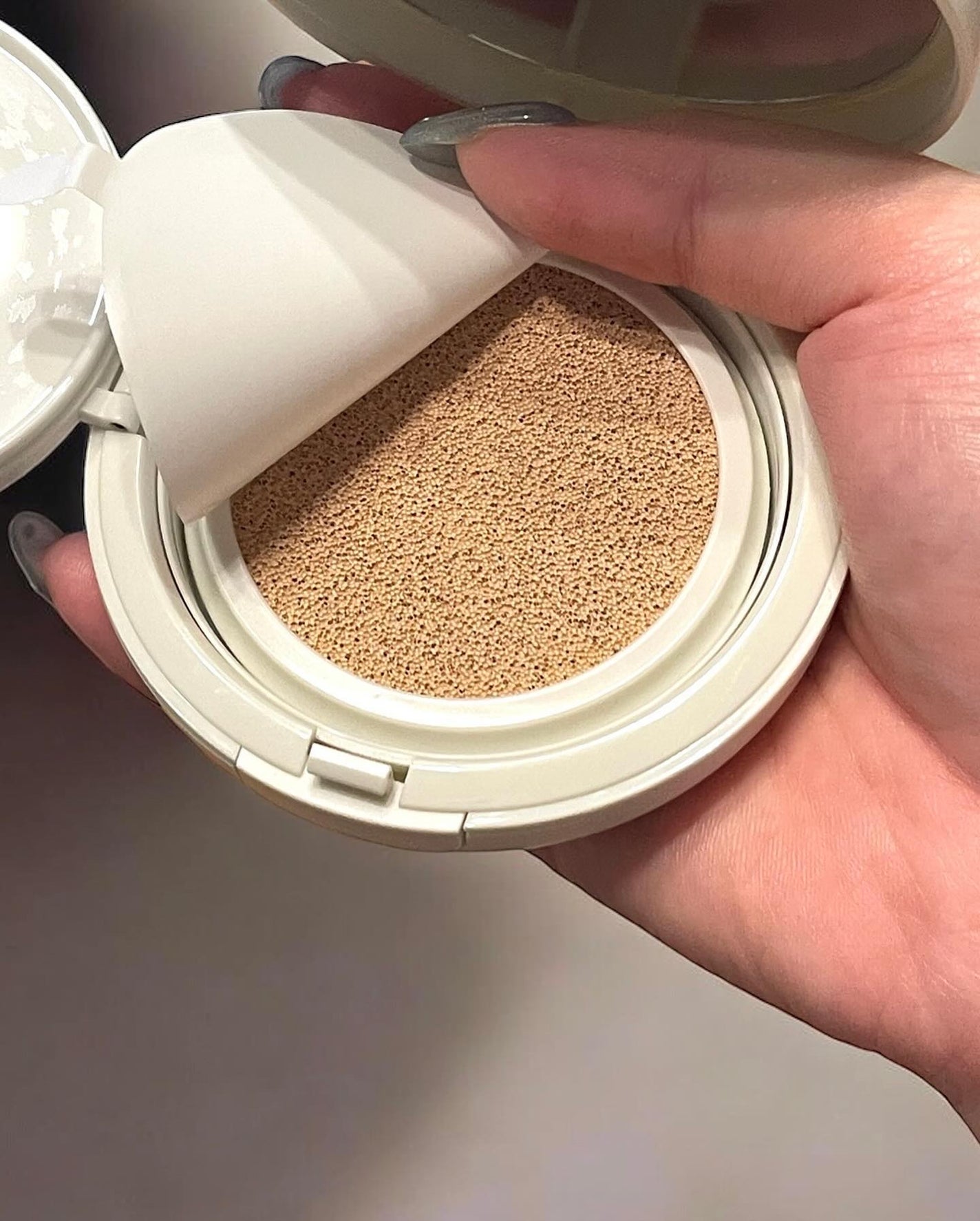 モイスチャーフィットクッション/hadaha/クッションファンデーションを使ったクチコミ(7枚目)