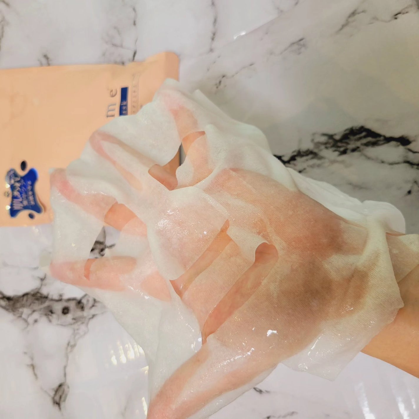 空 on LIPS 「肌荒れが気になるので、マスク習慣はじめてみたよ。1袋が1週間分..」(2枚目)