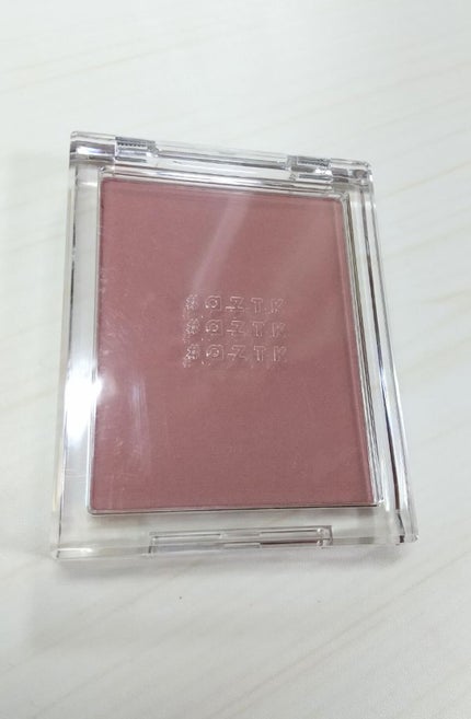 シングルカラーチーク/aZTK/パウダーチークを使ったクチコミ(3枚目)