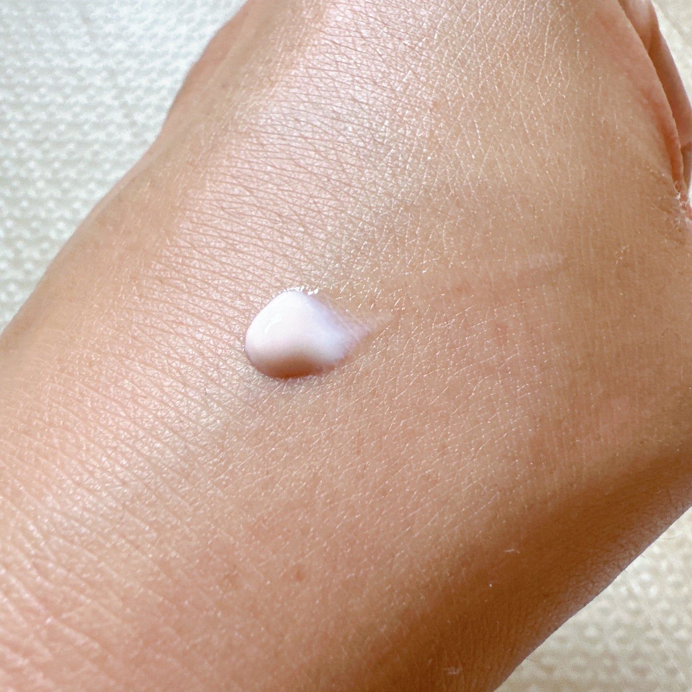 エッセンス スキングロウ プライマー /SHISEIDO/化粧下地を使ったクチコミ(5枚目)