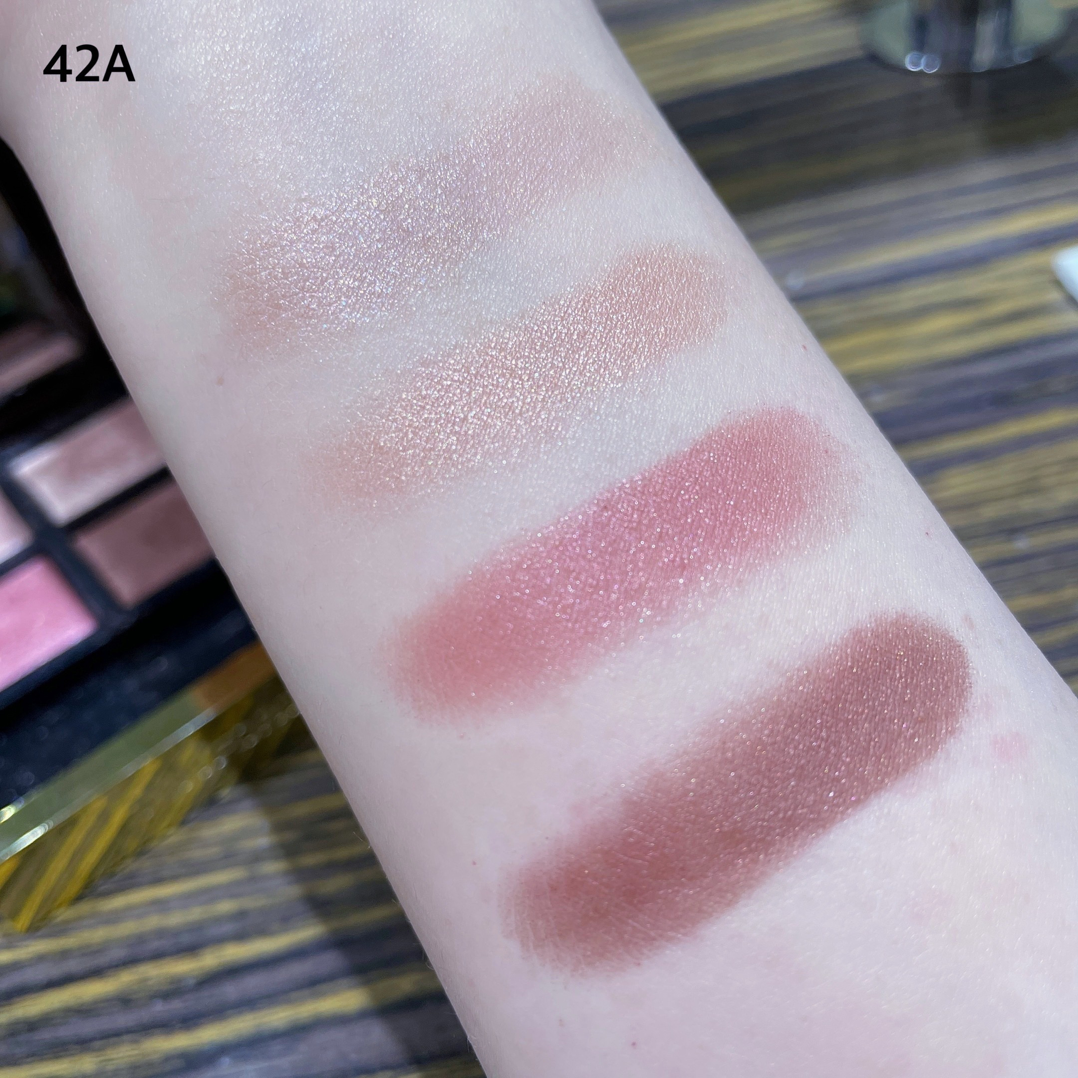 アイ カラー クォード/TOM FORD BEAUTY/アイシャドウパレットを使ったクチコミ（3枚目）