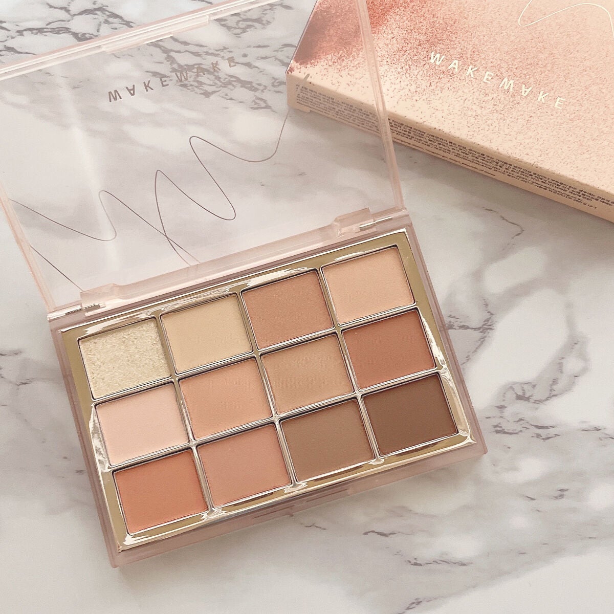 ソフトブラーリングアイパレット/wakemake/アイシャドウパレットを使ったクチコミ(2枚目)