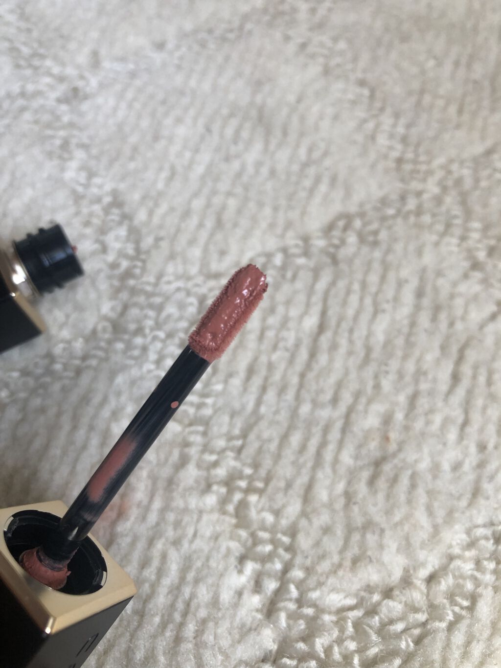 コンフォート リップ フルイド フォグ/SUQQU/口紅を使ったクチコミ（2枚目）