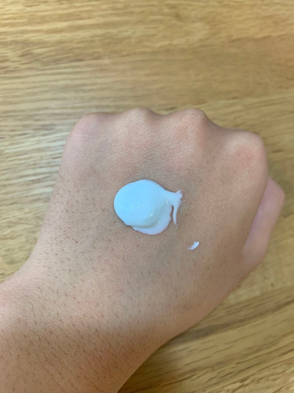 UVジェル 21S ウォータリーシャンプーの香り/アクアシャボン/日焼け止めジェルを使ったクチコミ(3枚目)