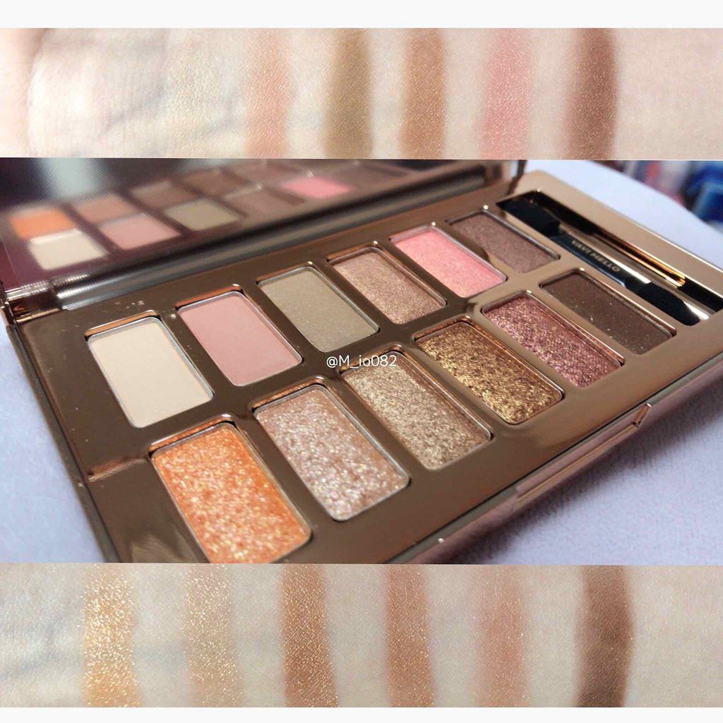 【購入品レビュー】VAVI MELLO バレンタインボックス🍫💕


美容系YouTuberの新希咲乃ちゃんが紹介していてずっと気になってたこちらのアイシャドウパレット…
なんと大阪旅行中にたまたま見付けたので購入ちゃいました🤤💕(