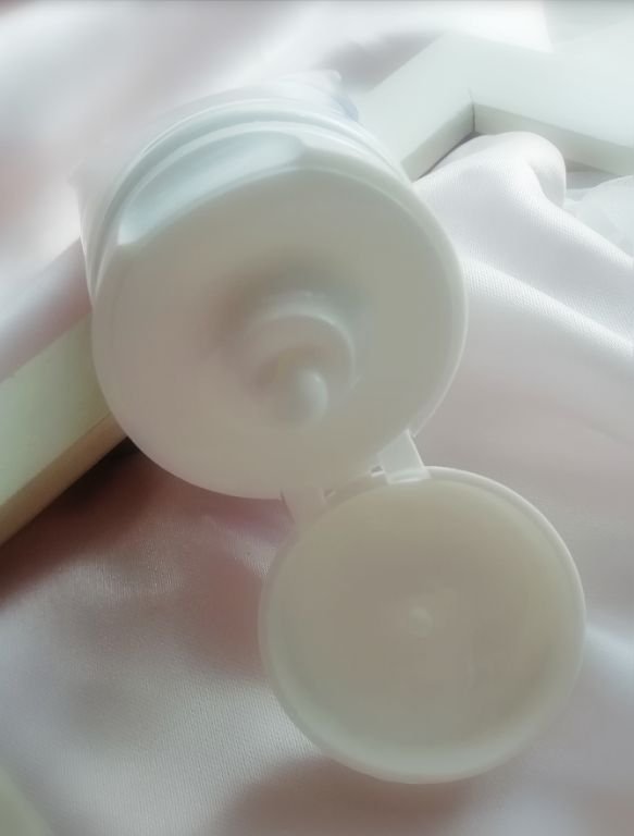 DMT フェイシャルクリーム/PHYSIOGEL/フェイスクリームを使ったクチコミ（3枚目）