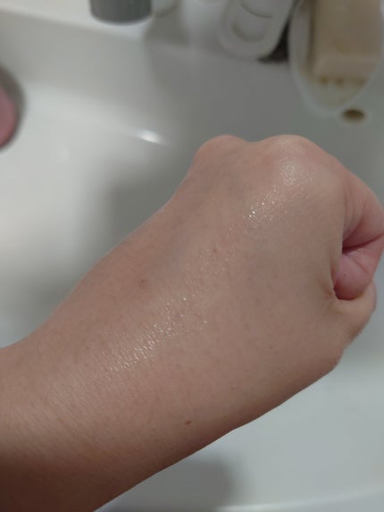 akaran+ バランシングローションのクチコミ「LDKで好評価ということで、マツキヨで見つけて購入しました。
たしか、2000円弱かな。
シャ.....」(3枚目)