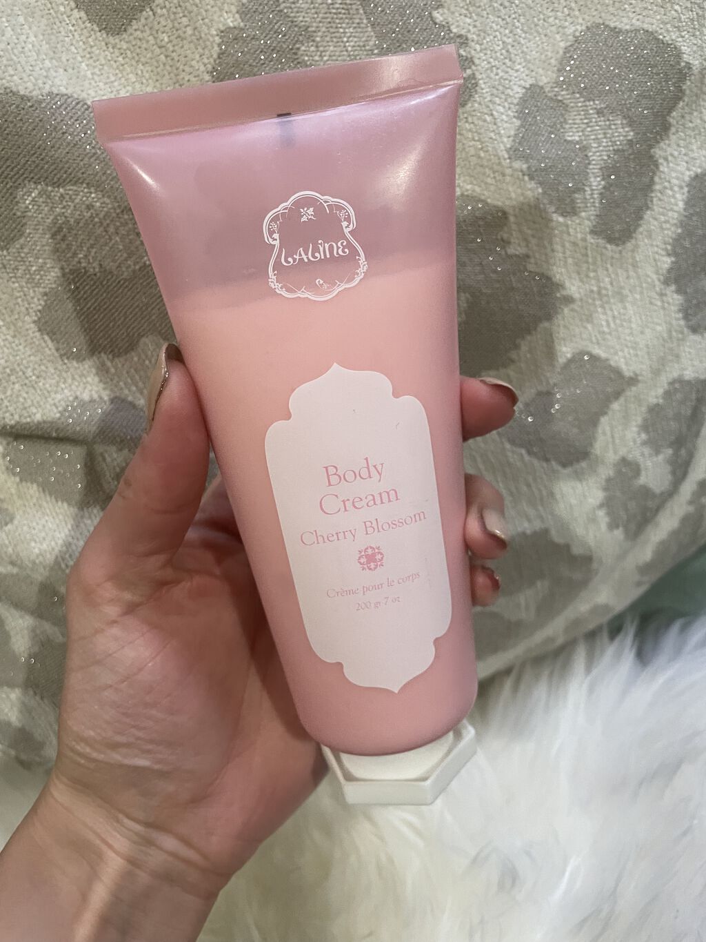 ボディクリーム チューブ チェリーブロッサム/Laline/ボディクリームを使ったクチコミ（1枚目）
