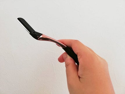 サロンプラス トーンアップ フェイススムーサー ホルダー(刃付き)/サロンプラス/シェーバーを使ったクチコミ(2枚目)