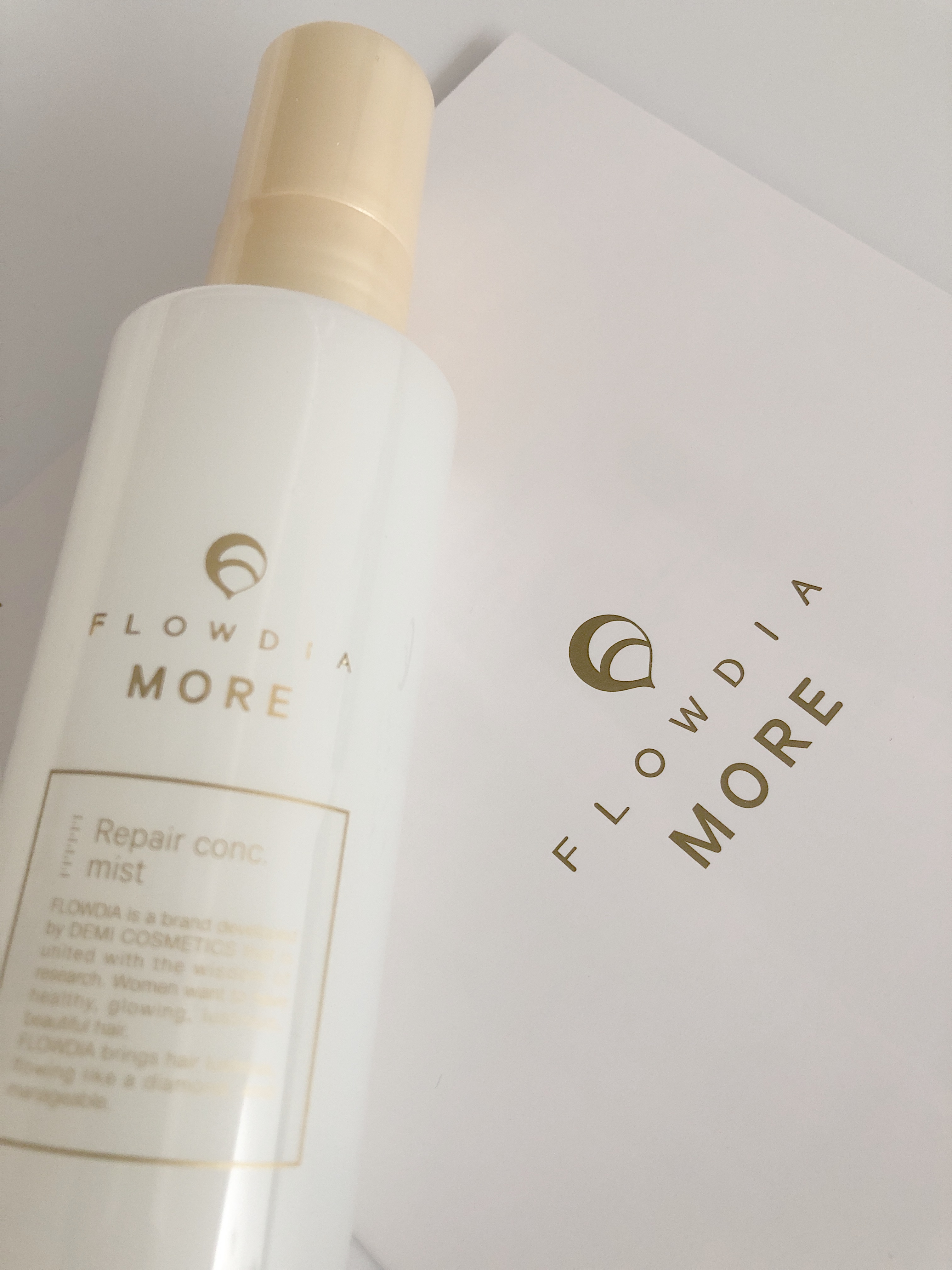 フローディアモア リペアコンク ミスト/FLOWDIA/アウトバストリートメントを使ったクチコミ（3枚目）