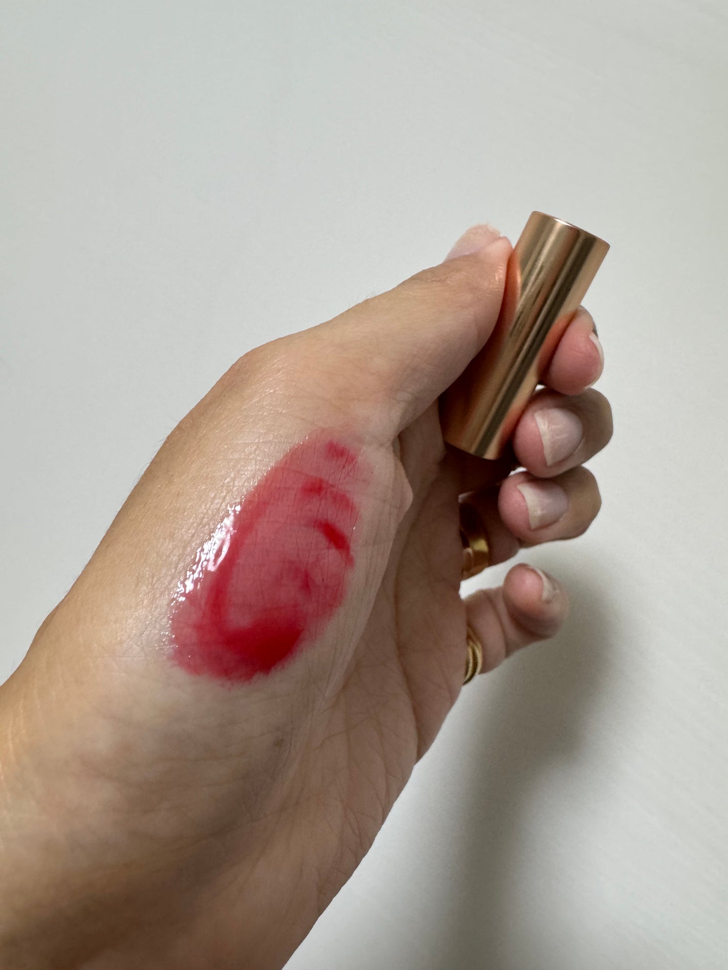 ゲットイットティントグレーズバーム/TONYMOLY/リップティントを使ったクチコミ(4枚目)