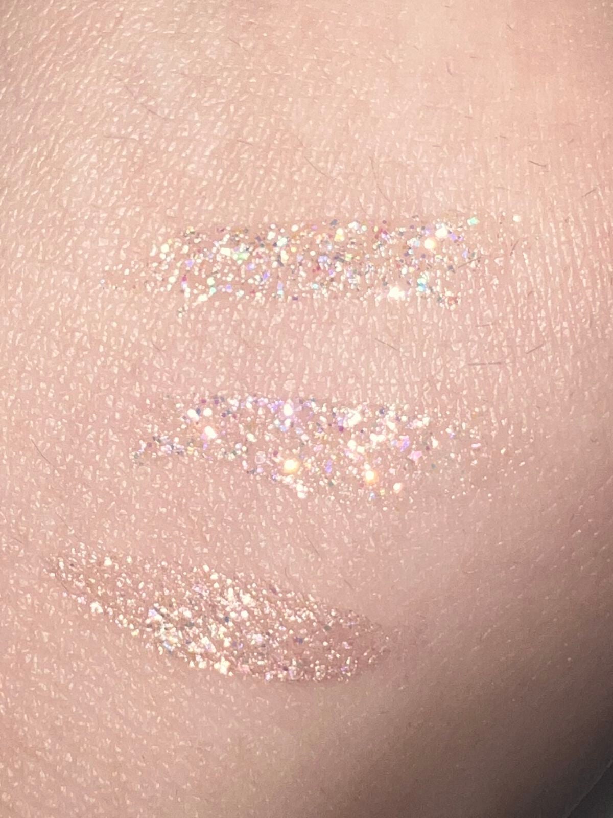 フーミー キララメライナー/WHOMEE/リキッドアイシャドウを使ったクチコミ(4枚目)