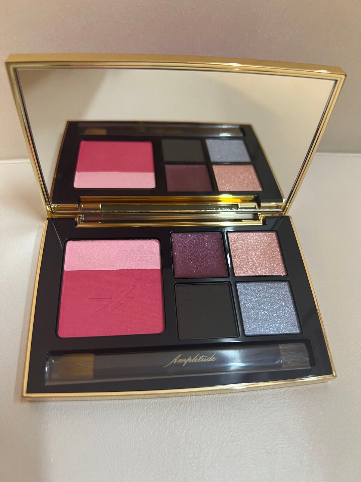 コンスピキュアス アイ&チークカラーパレット リミテッドコレクション a/Amplitude/アイシャドウパレットを使ったクチコミ(2枚目)