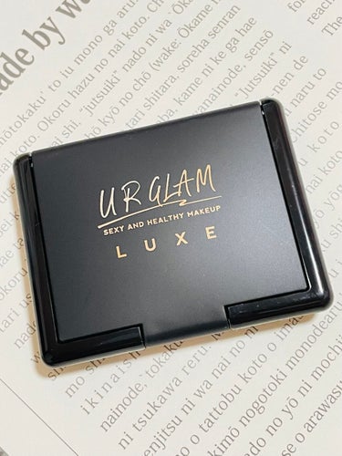 U R GLAM UR GLAM LUXE　CHEEK & HIGHLIGHTのクチコミ「DAISO
UR GLAM LUXE

チーク＆ハイライト 
☑︎01 ピンク (300円)
.....」（1枚目）
