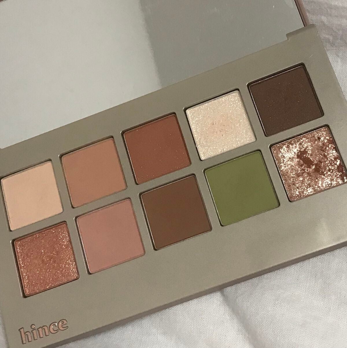 ニューデップスアイシャドウパレット/hince/アイシャドウパレットを使ったクチコミ(2枚目)