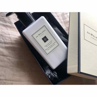 イングリッシュ ペアー ＆ フリージア ボディ ＆ ハンド ローション/Jo MALONE LONDON/ボディローションを使ったクチコミ（1枚目）