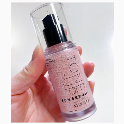 ビタミントーンアップサンセラム/VELY VELY/日焼け止めローションを使ったクチコミ(2枚目)