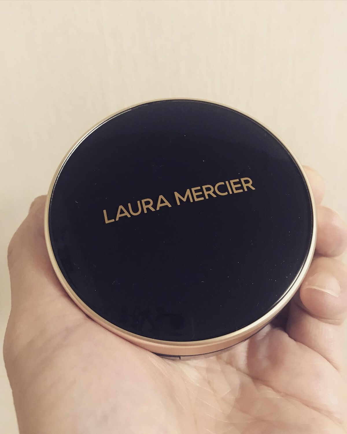 フローレス ルミエール ラディアンス パーフェクティング クッション 1C1/ローラ メルシエ/クッションファンデーションを使ったクチコミ（2枚目）