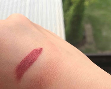 It's skin It's skin LIFECOLOR LIP CRUSH MATTEのクチコミ「これこそマットベルベット、すごいRed velvetさんが付けてそうな色してるよこれ！！！！！.....」（2枚目）