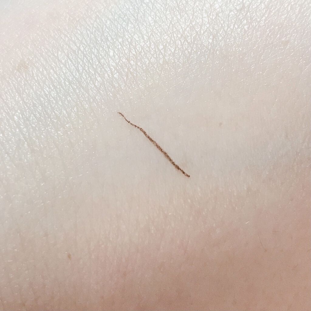 アヴァンセ ジョリ・エ ジョリ・エ リキッドアイライナー/アヴァンセ/リキッドアイライナーを使ったクチコミ（2枚目）