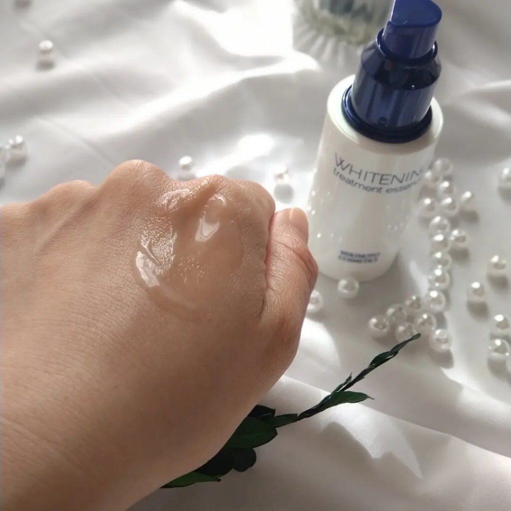 ホワイトニング トリートメント エッセンス/ミキモト コスメティックス/美容液を使ったクチコミ（3枚目）