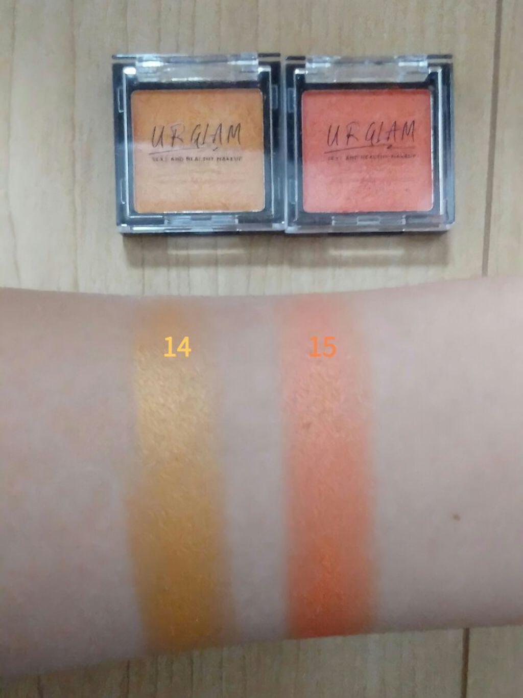 UR GLAM　POWDER EYESHADOW/U R GLAM/単色アイシャドウを使ったクチコミ（2枚目）