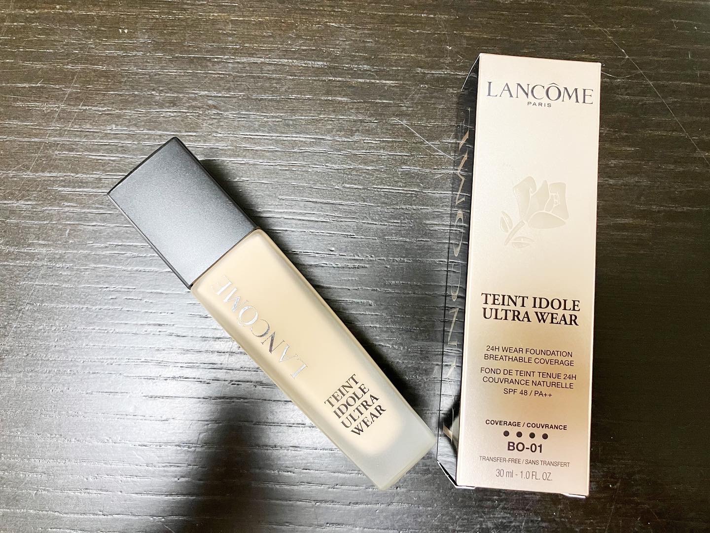 タンイドル ウルトラ ウェア リキッド B-01/LANCOME/リキッドファンデーションを使ったクチコミ（2枚目）