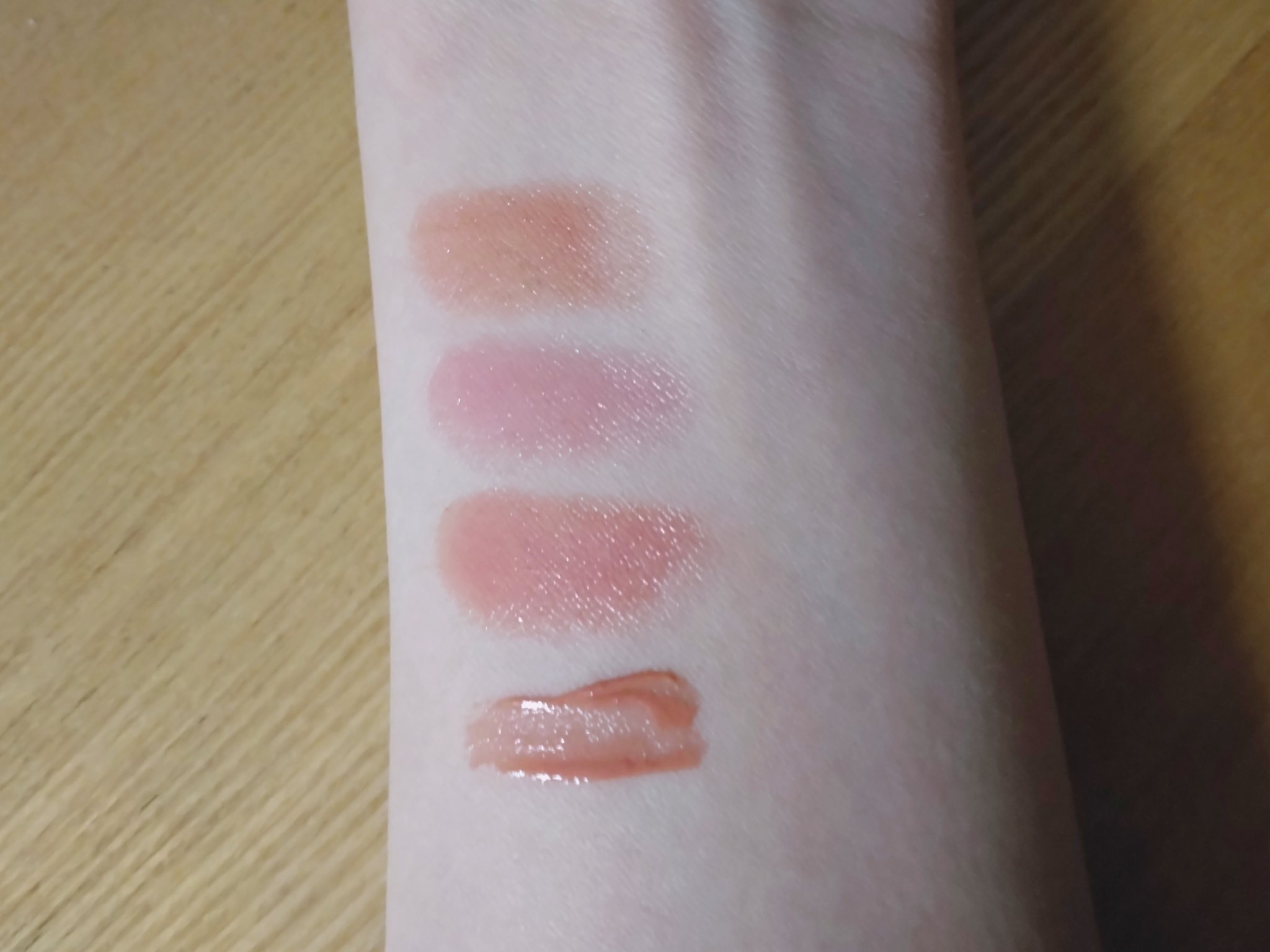 ジューシーラスティングティント/rom&nd/リップティントを使ったクチコミ（1枚目）