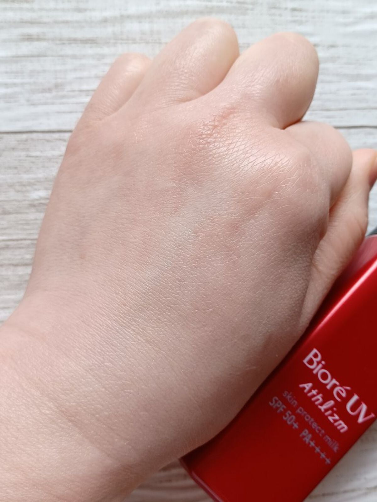 ビオレUV アスリズム スキンプロテクトミルク/ビオレ/日焼け止めミルクを使ったクチコミ(3枚目)