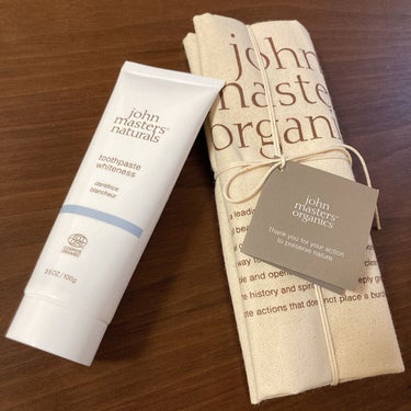 john masters organics トゥースペーストホワイトネスのクチコミ「#john_masters_organics 
#トゥースペーストホワイトネス

歯に優しいホ.....」（1枚目）