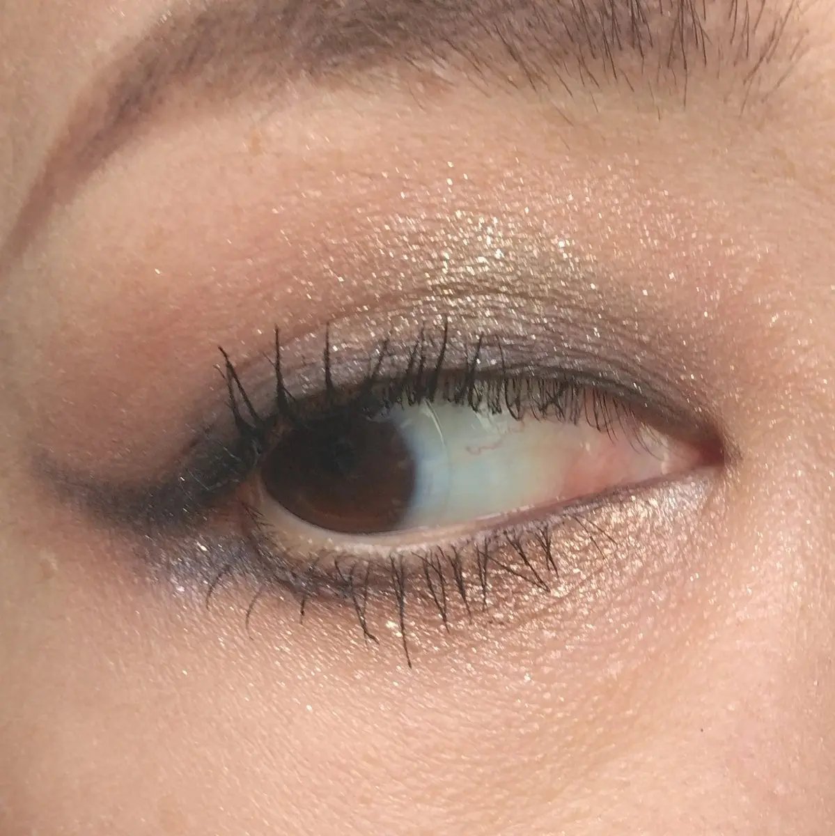 ミネラルスケープ アイシャドウ パレット/BYREDO/アイシャドウパレットを使ったクチコミ（2枚目）