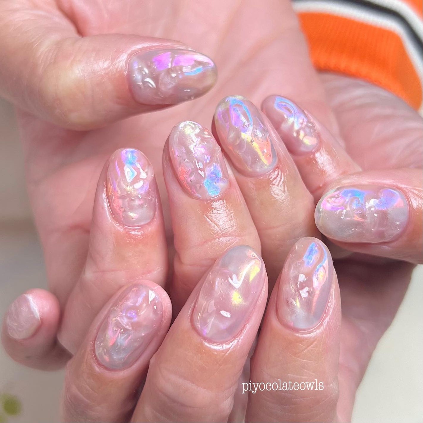 ぴよこれいと あうるす on LIPS 「※このネイル、気泡はわざと入れています💅なんと、@me_nai..」(1枚目)