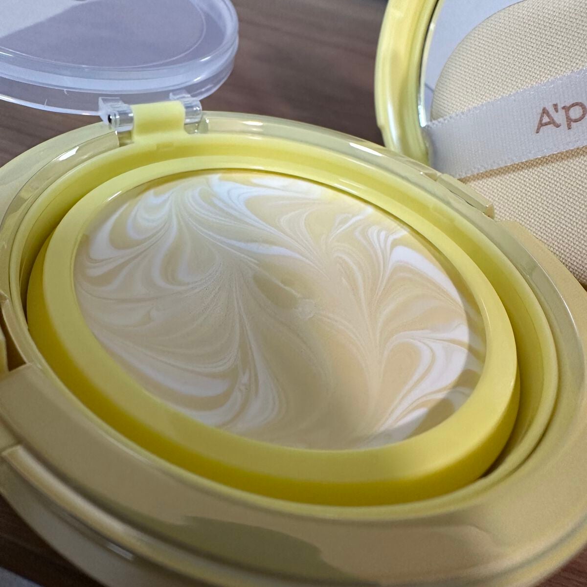 ジューシーパン スキンケアプライマー/A’pieu/化粧下地を使ったクチコミ(2枚目)