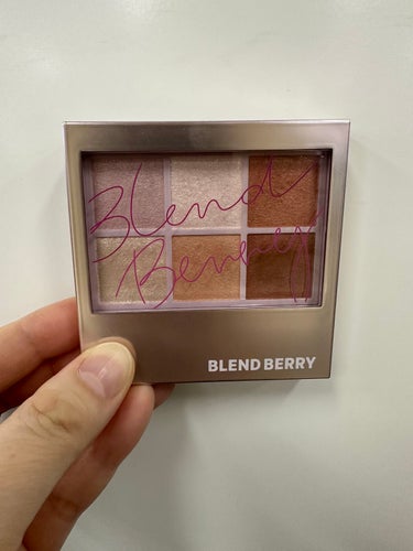 オーラクリエイション/BLEND BERRY/アイシャドウパレットを使ったクチコミ（2枚目）