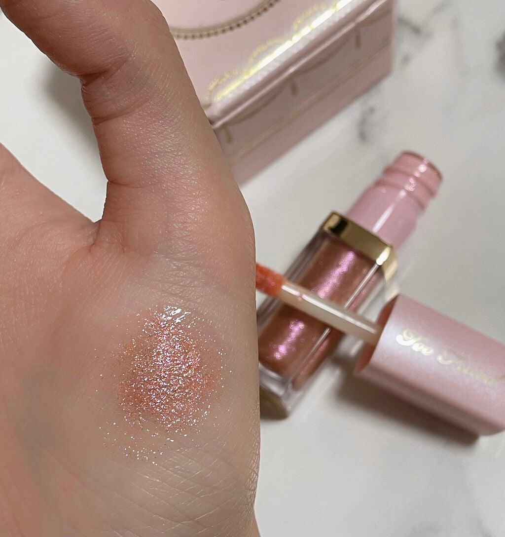 リッチ&ダズリン ハイシャイン スパークリング リップグロス/Too Faced/リップグロスを使ったクチコミ(2枚目)