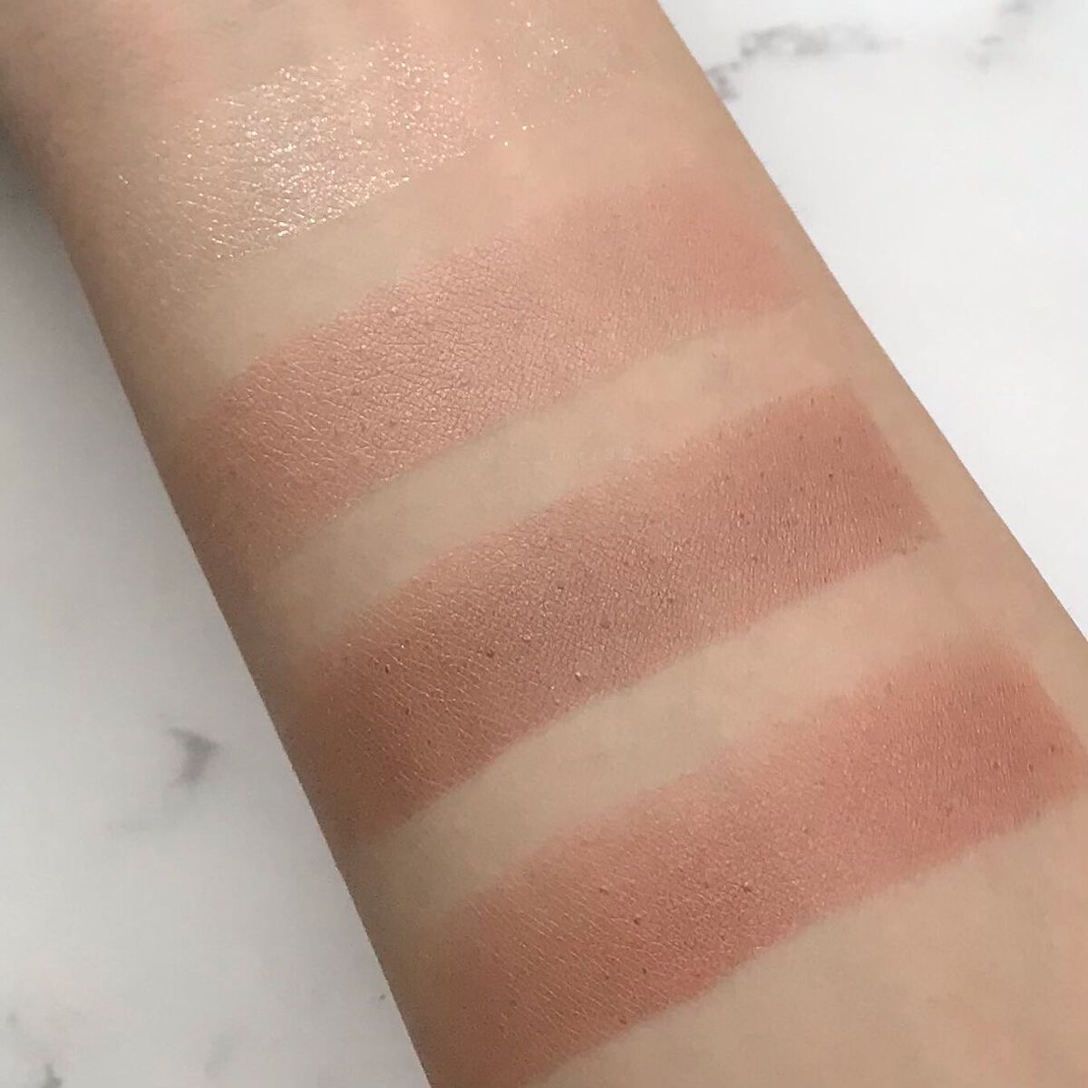 カラフルネイルズ/キャンメイク/マニキュアを使ったクチコミ(4枚目)